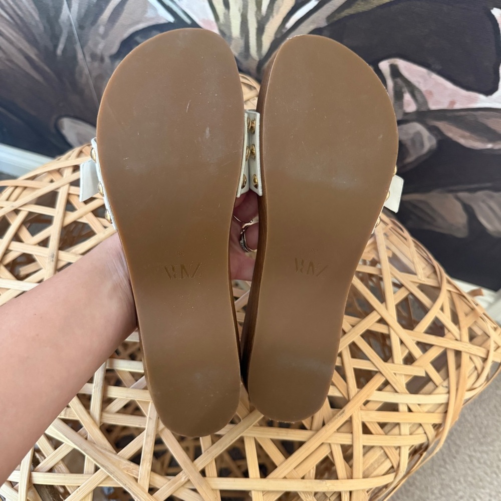 Zara Cream Leather Buckle Platform Slide Sandals - Picture 4 of 5